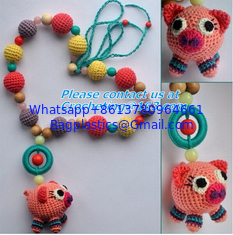 China Handmade Nursing Necklace Crochet Beads Breastfeeding Crochet Flowers Natural Wood Accesso supplier