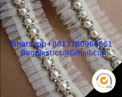 Decorative colourful beautiful rhinestones chain brass cup cahin for garment, pearl and rhinestone trimmings wholesale supplier